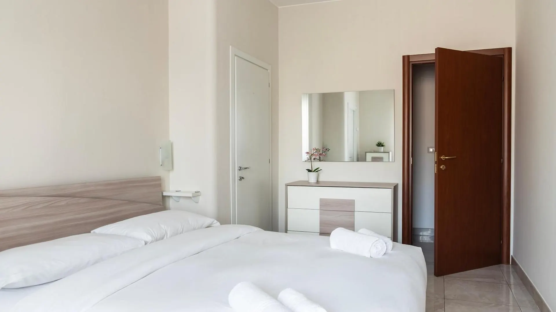 Apartmán Youhosty - Populonia 10 Milán